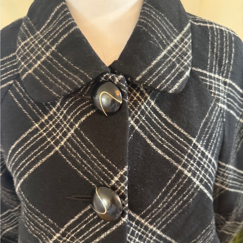 Motherhood Maternity Black and White Blazer Jacket - Picture 7 of 10